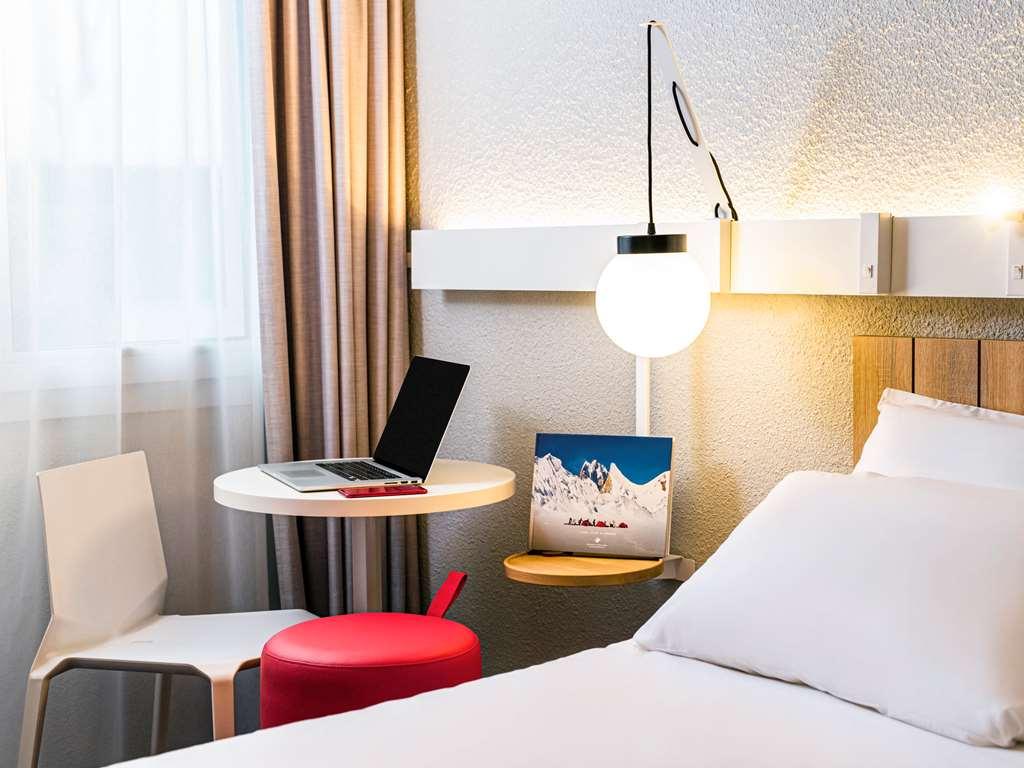 ホテル Ibis Saint Rambert D'Albon 部屋 写真